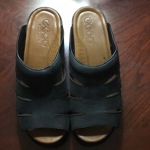 ECCO CLOG SANDALS SIZE 39 (euro)